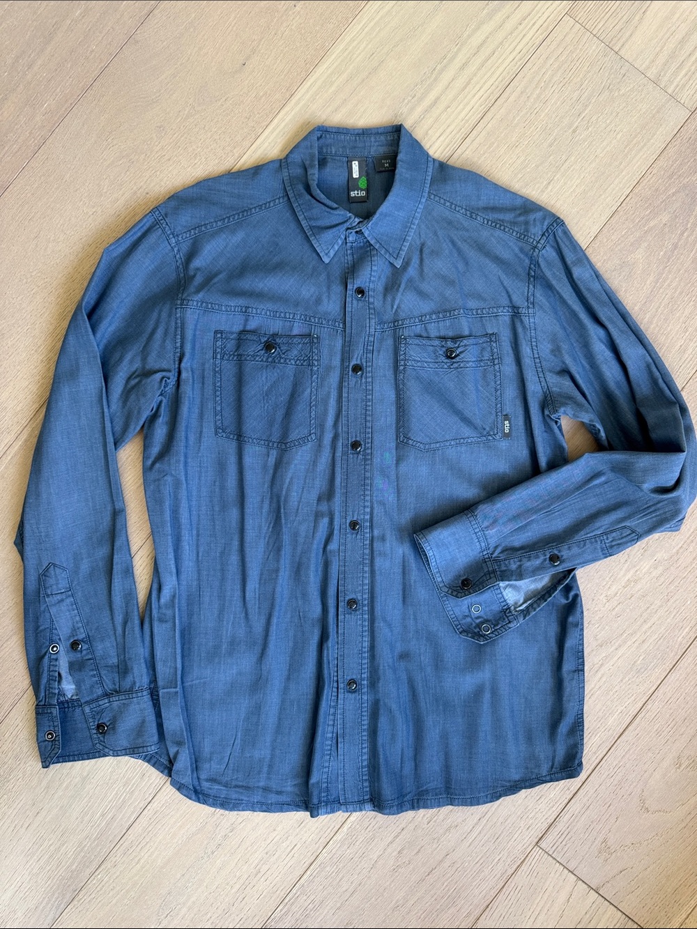 Stio Chambray effect Casual Snap Shirt